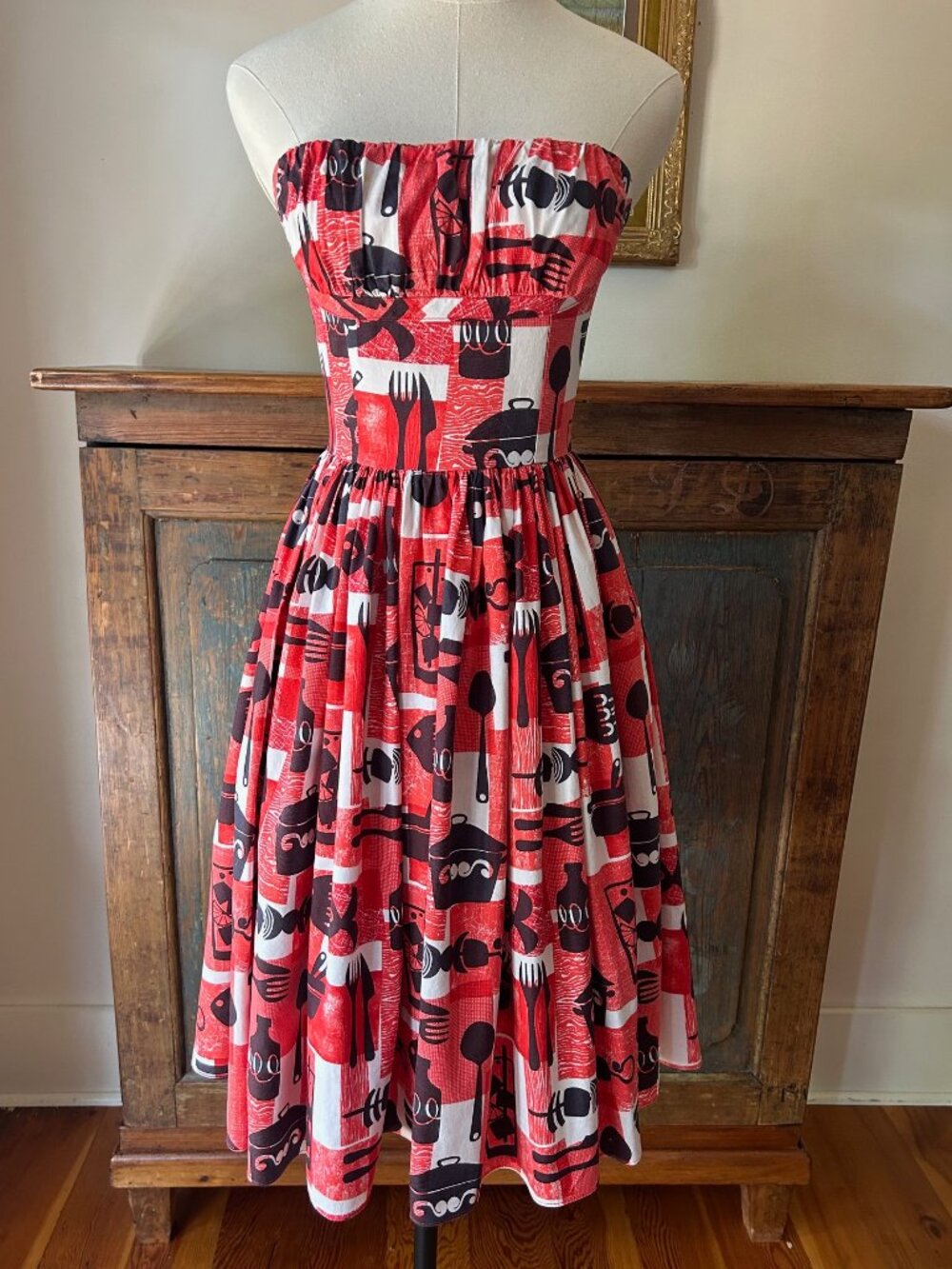 Bernie Dexter Paris Pic Nic Themed Halter Dress